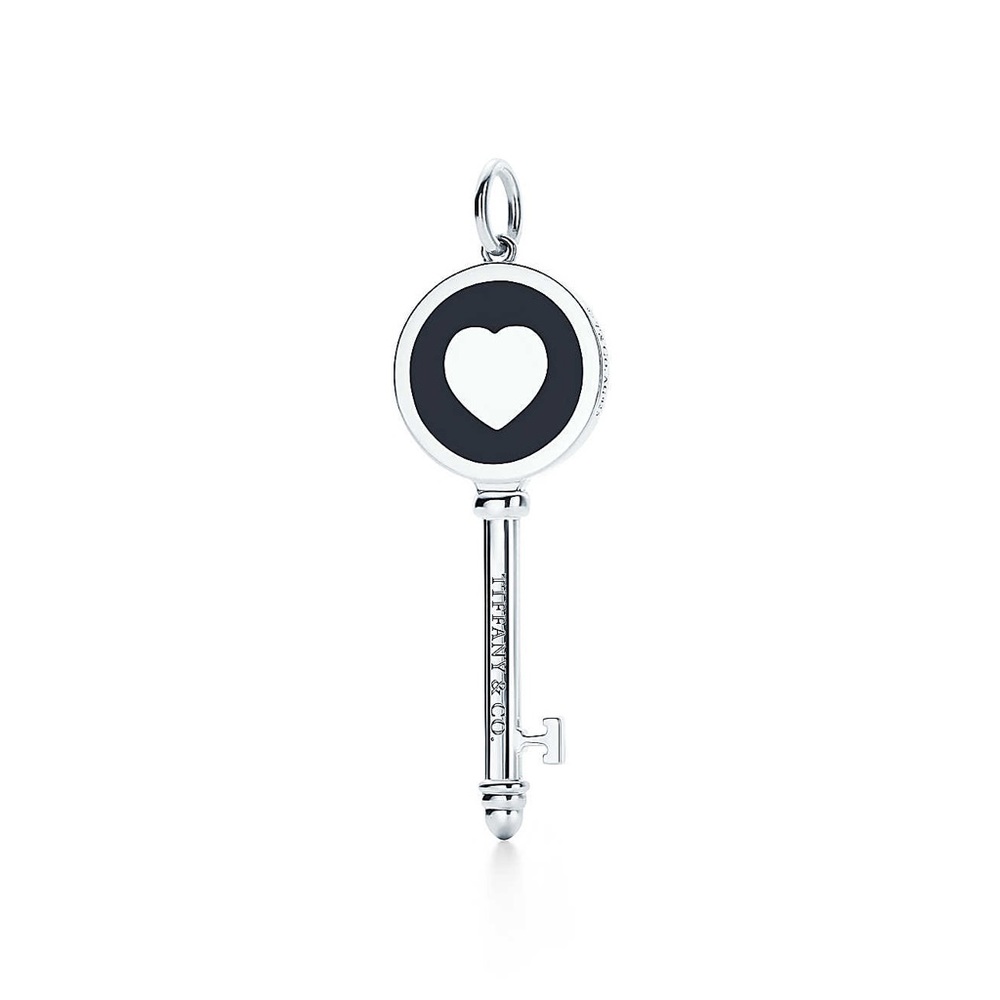(Last one) Tiffany & Co. Heart Pendant